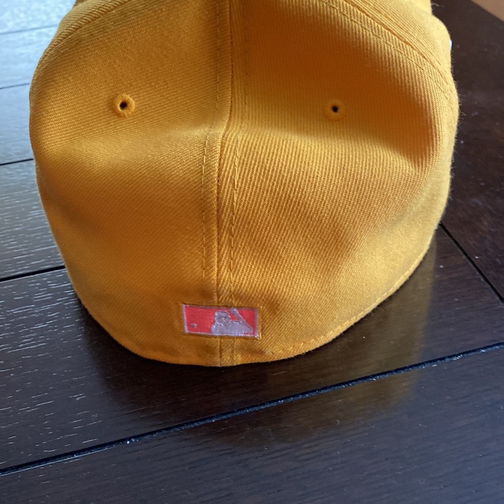 Yankees yellow Pink Uv Fitted - Picture 5 of 6